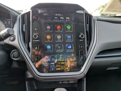 Used 2025 Subaru Crosstrek 2.5i Limited w/ Crosstrek Mirror Package image 19