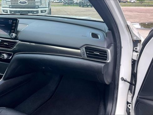 Used 2021 Honda Accord Sport image 23