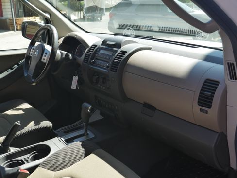 Used 2008 Nissan Xterra SE AWD/4WD image 22