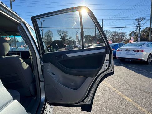 Used 2007 Toyota 4Runner Sport image 14