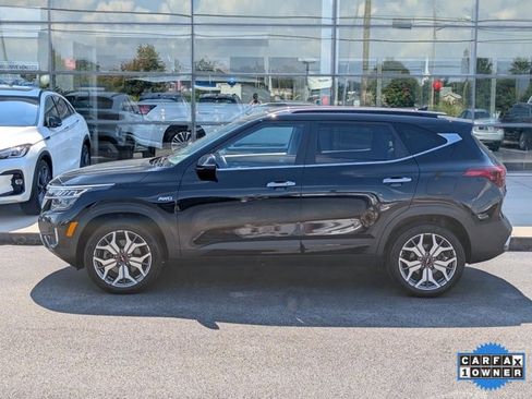 Used 2023 Kia Seltos SX w/ SX Sunroof Package image 2