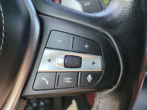 Used 2022 BMW X6 xDrive40i w/ Premium Package image 15