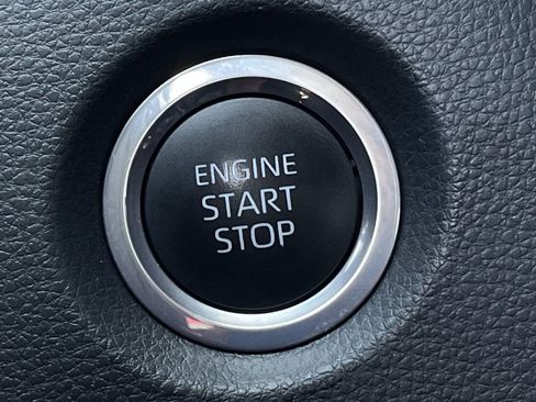 Used 2024 Toyota Corolla SE FWD image 18