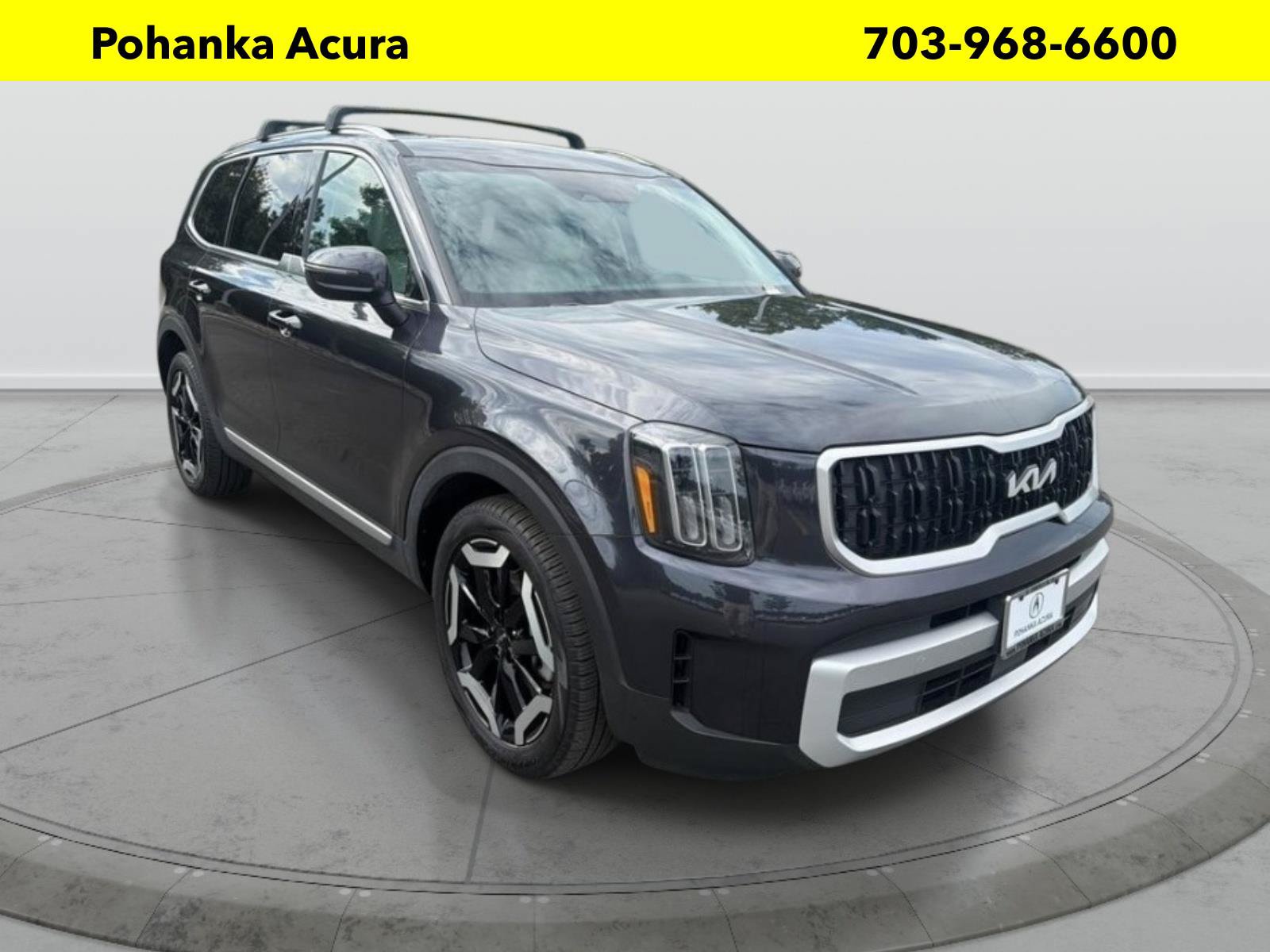 Used 2025 Kia Telluride EX w/ EX Captain's Chair Package AWD/4WD image 1