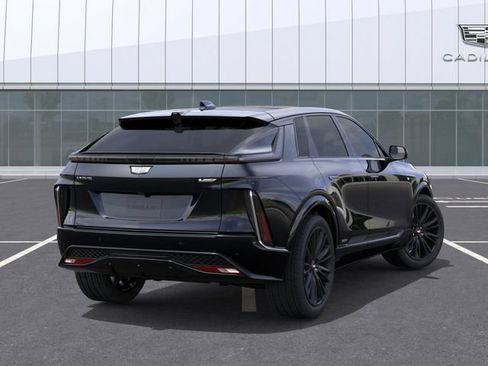 New 2026 Cadillac Lyriq V AWD/4WD image 4