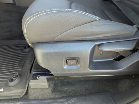 Used 2024 Toyota Tacoma TRD Sport image 27