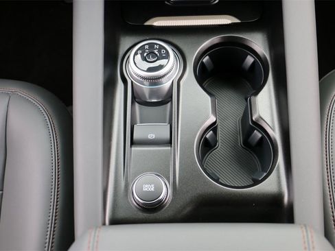 New 2025 Ford Explorer Active w/ Active Comfort Package image 27