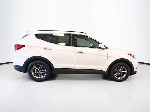Used 2017 Hyundai Santa Fe Sport w/ 2.4L Tech Package 04 AWD/4WD image 10