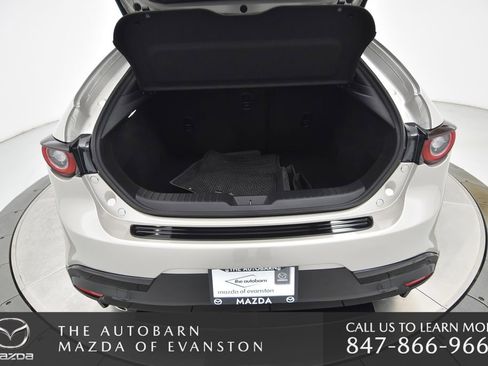 Certified 2025 MAZDA MAZDA3 2.5 S Hatchback w/ Appearance Package FWD image 34
