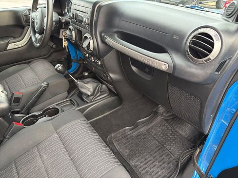 Used 2012 Jeep Wrangler Sport image 25