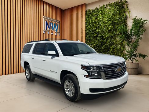 Used 2020 Chevrolet Suburban LS w/ Max Trailering Package AWD/4WD image 1