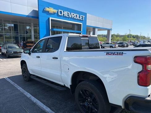 Used 2023 Chevrolet Silverado 1500 LT Trail Boss w/ LT Trail Boss Premium Package image 4