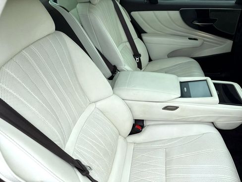 Used 2018 Lexus LS 500 image 52