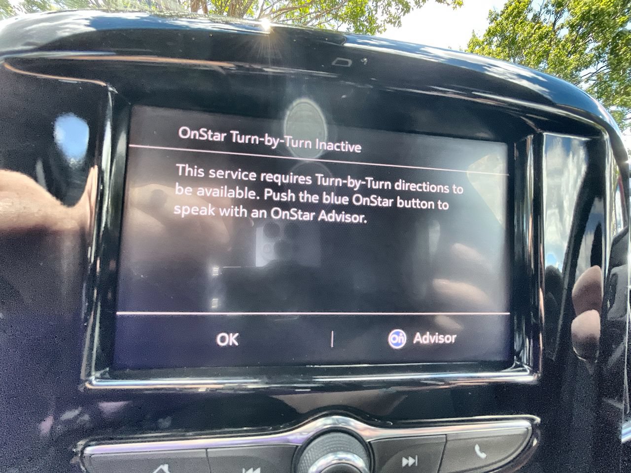 Used 2023 Chevrolet Traverse LT FWD image 14