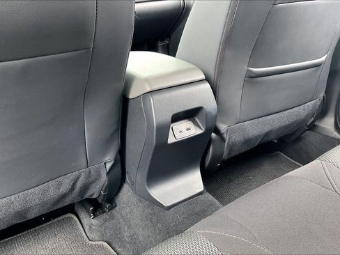 Certified 2024 Subaru Crosstrek 2.0i Premium AWD/4WD image 23