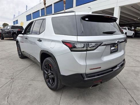 Certified 2020 Chevrolet Traverse Premier w/ Redline Edition image 4