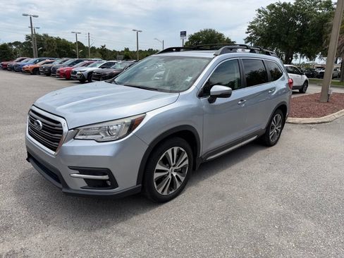 Used 2022 Subaru Ascent Limited w/ Technology Package AWD/4WD image 11