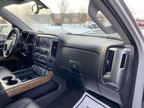 Used 2018 Chevrolet Silverado 1500 LTZ w/ Sport Package image 26