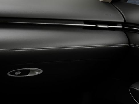 New 2026 Genesis GV70 2.5T image 25