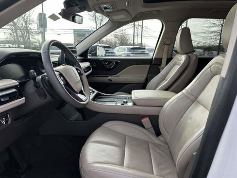 Used 2023 Lincoln Aviator Reserve w/ Elements Package Plus image 13
