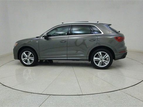 Used 2024 Audi Q3 2.0T Premium Plus image 67