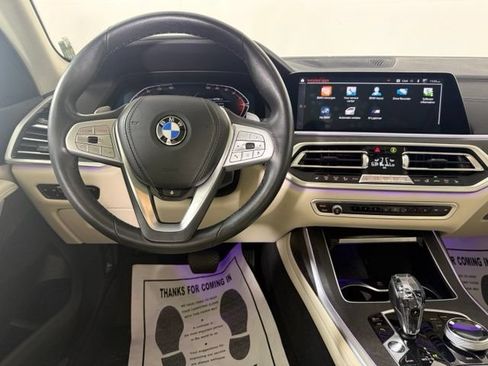 Used 2022 BMW X7 xDrive40i w/ Premium Package AWD/4WD image 26