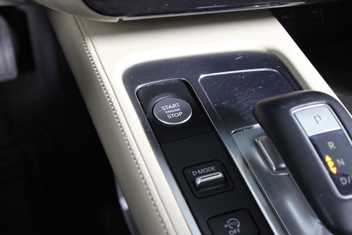 Used 2023 INFINITI QX60 Pure FWD image 19