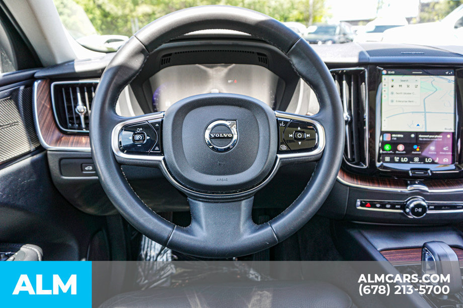 Used 2024 Volvo XC60 B5 Plus AWD/4WD image 28