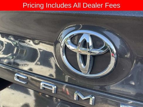 Used 2020 Toyota Camry LE FWD image 9