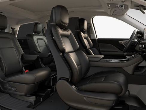 New 2026 Lincoln Aviator Reserve AWD/4WD image 28