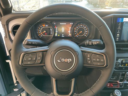 New 2026 Jeep Wrangler Unlimited Sport AWD/4WD image 11