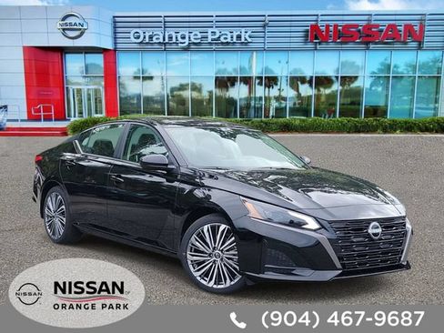 New 2026 Nissan Altima 2.5 SV w/ SV Premium Package FWD image 1