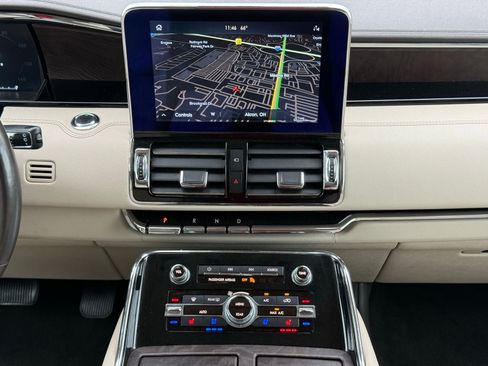 Used 2020 Lincoln Navigator Reserve w/ Luxury Package AWD/4WD image 24