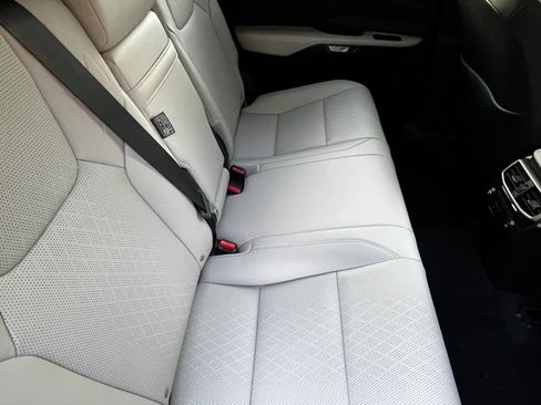 Used 2024 Lexus RX 350 Premium Plus w/ Convenience Package image 39