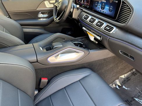 New 2026 Mercedes-Benz GLE 450 4MATIC Coupe image 11