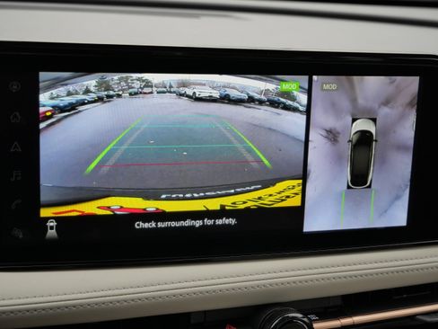 Used 2023 Nissan Ariya AWD image 35