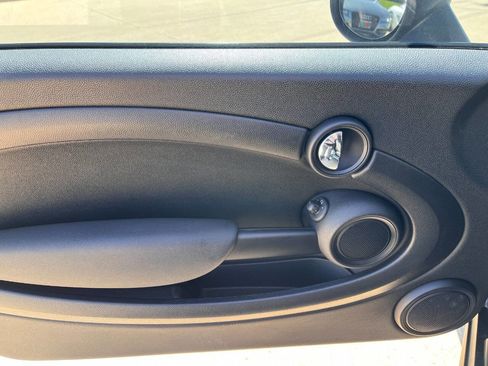 Used 2013 MINI Cooper Hardtop image 8