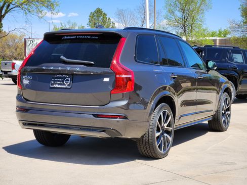 Certified 2023 Volvo XC90 T8 Ultimate w/ Protection Package Premier AWD/4WD image 3