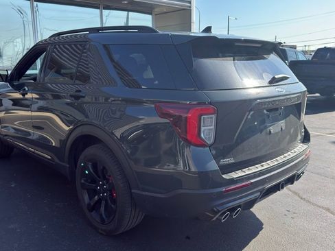 Used 2024 Ford Explorer ST w/ Equipment Group 401A image 5