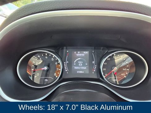 Used 2020 Jeep Compass Latitude FWD image 18