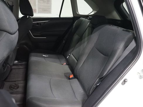 Used 2022 Toyota RAV4 LE image 26