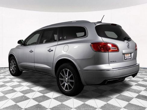 Used 2017 Buick Enclave Leather image 10