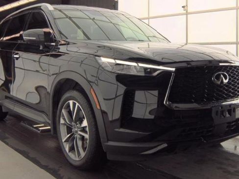 Certified 2023 INFINITI QX60 Luxe w/ Vision Package image 4