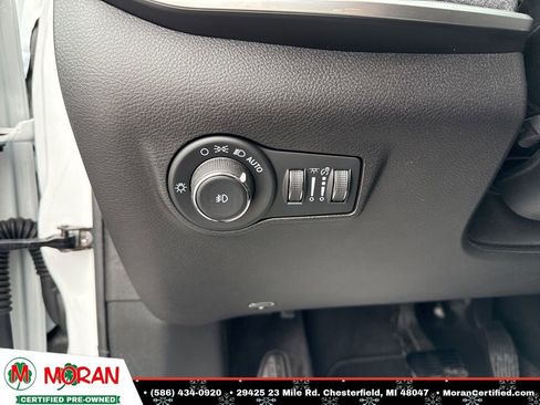 Used 2022 Jeep Compass Latitude image 15