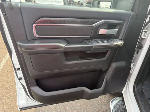 Certified 2024 RAM 2500 Big Horn AWD/4WD image 6