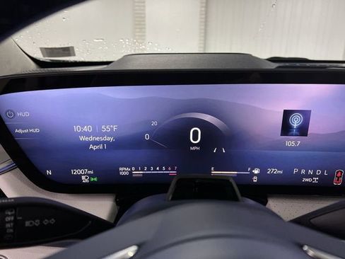 Certified 2025 Buick Enclave Avenir w/ Super Cruise Package image 12