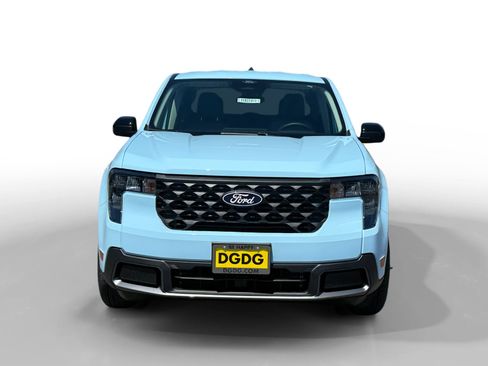 New 2026 Ford Maverick XLT w/ XLT Luxury Package FWD image 8