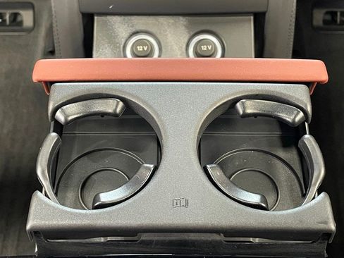 Used 2021 Audi S8 L image 26