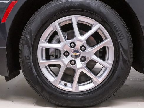 Used 2022 Chevrolet Equinox LS w/ LS Convenience Package FWD image 33