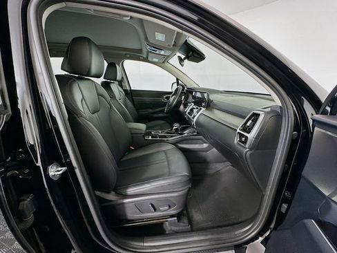 Used 2022 Kia Sorento SX image 31